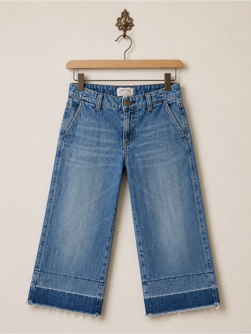 Current/Elliot  denim cropped frayed jeans 24